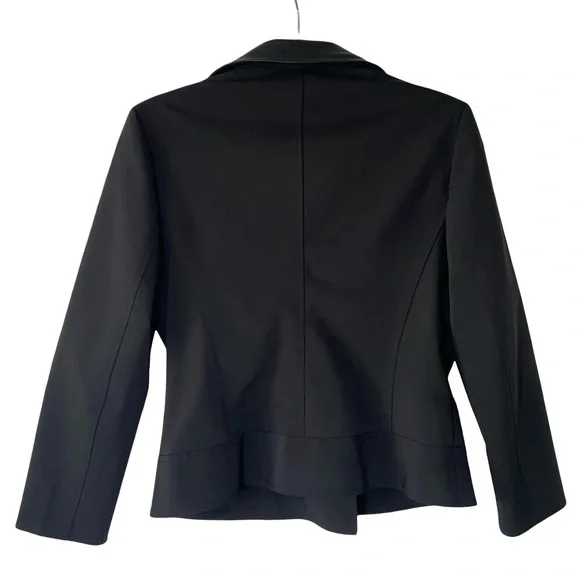 Tombolini Black Leather Women's moto Jacket‎ size Small leather neck only